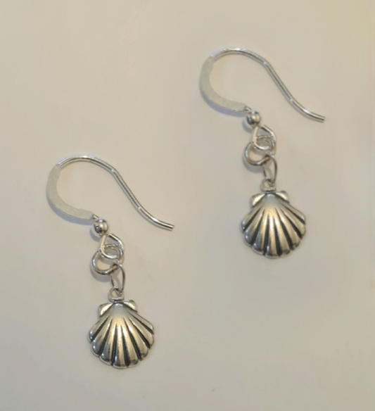 Athena's Silver Scallop Shell Earrings