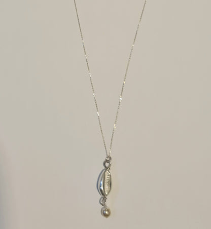 Athena's Silver Freshwater Pendant